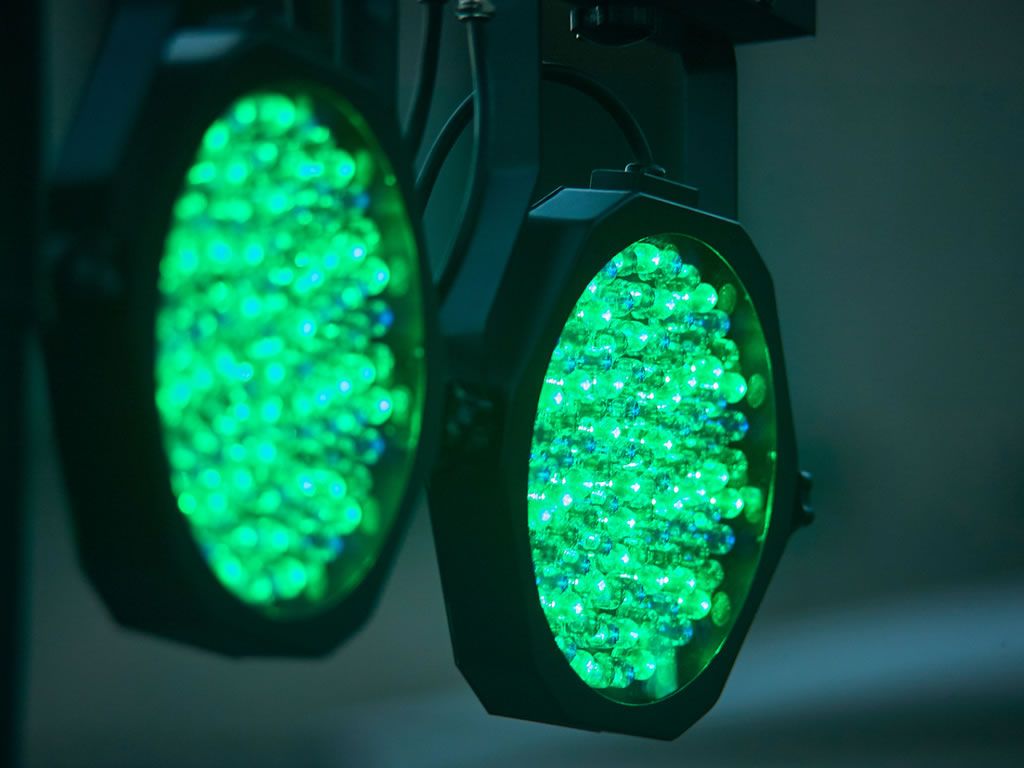 Alquilar focos led eventos
